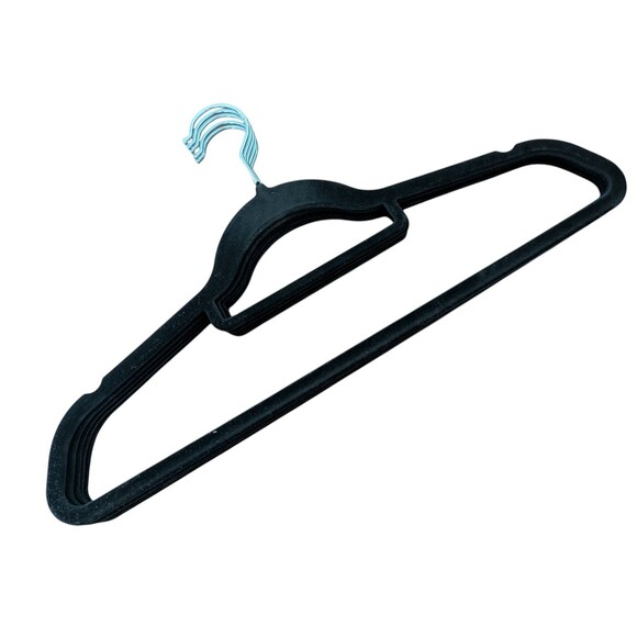 Lot of 5 BLACK Velvet Nonslip Hangers Pants Coats Shirts Ties Dresses Straps - Picture 1 of 4